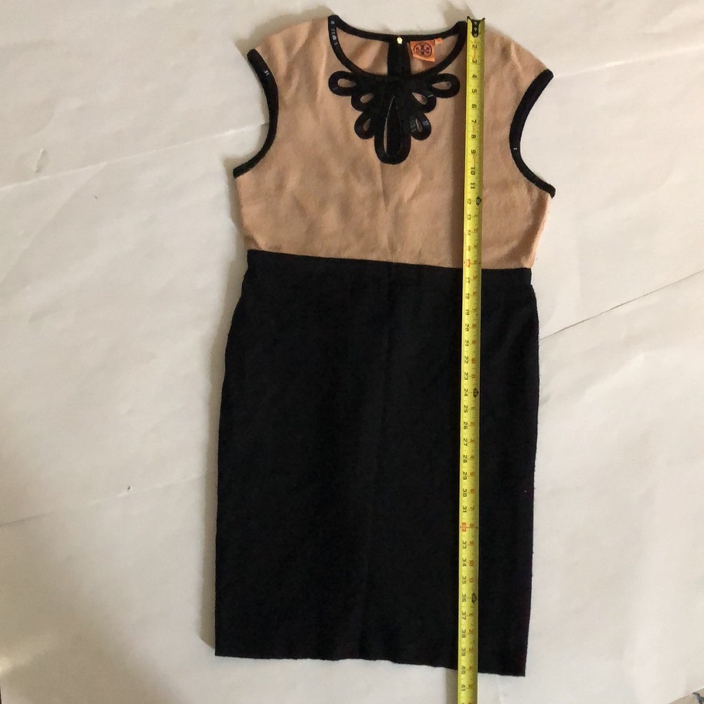 Tory Burch L Dress Black Tan Wool Soft Stretchy Bead Trim Cut out Zip Excellent - Picture 5 of 8